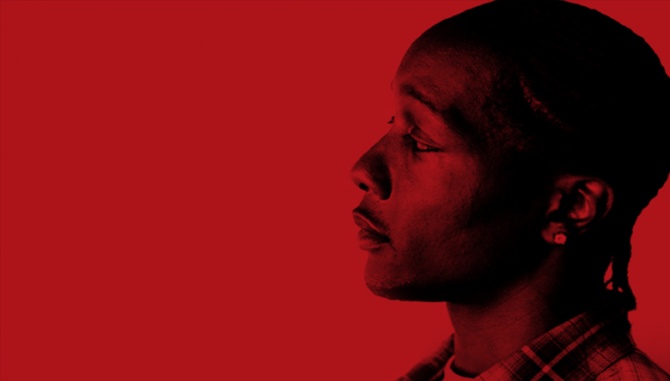 Photo of set DJ Quik.