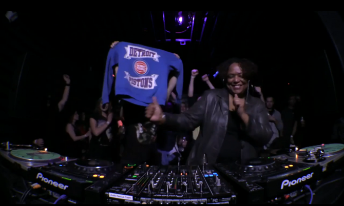 Photo of set K-HAND.