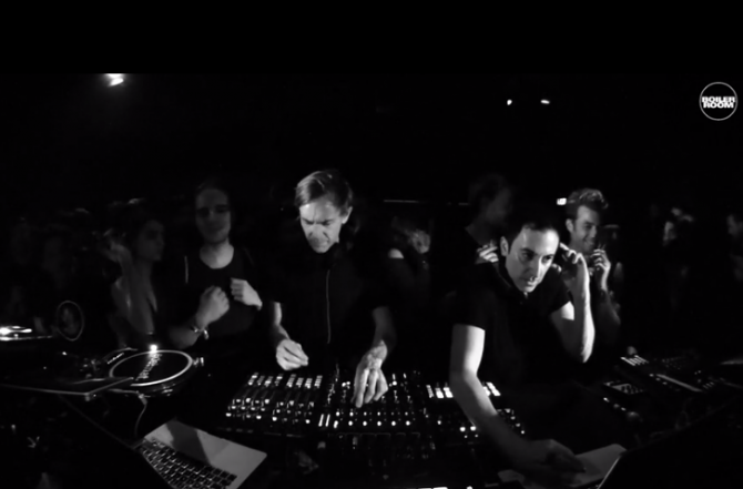 Photo of set Dubfire b2b Richie Hawtin.