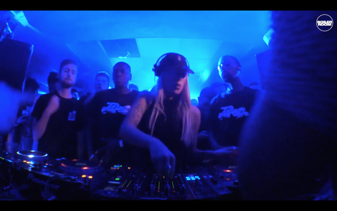 Photo of set Flava D.