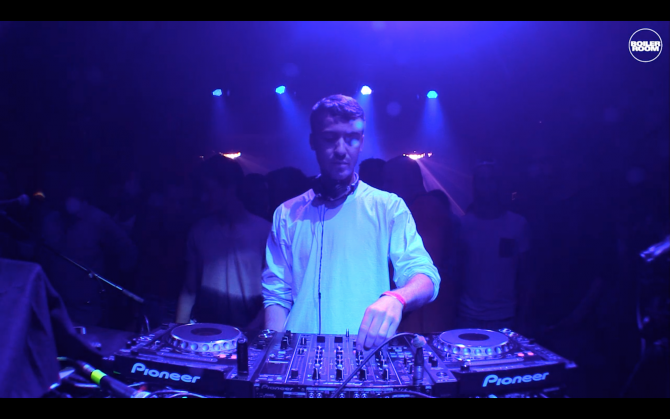 Photo of set Basile Fatale.