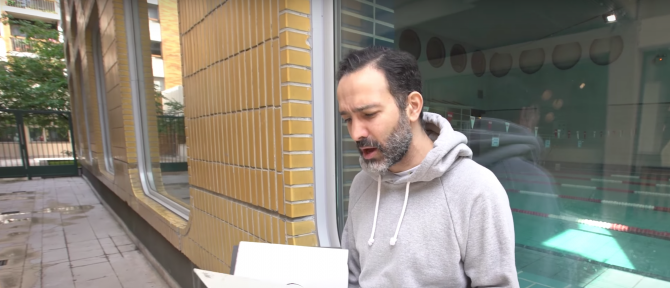 Photo of set Ron Morelli 5 Records 5 Stories.