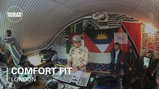 Photo of set Comfort Fit.