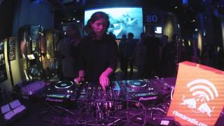 Photo of set Nadja Chatti.