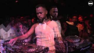 Photo of set Angel Ho.