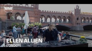 Photo of set Ellen Allien 90 Min Mix.