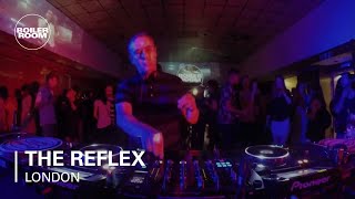 Photo of set The Reflex.