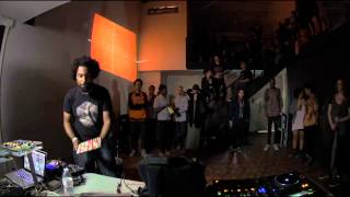 Photo of set Thavius Beck .