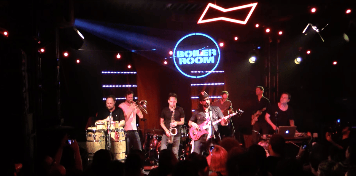 Photo of set Jazzanova.