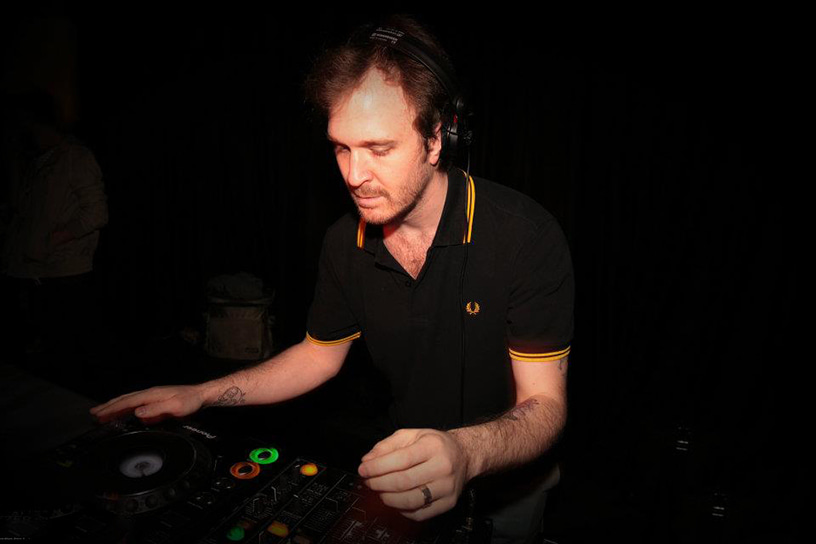 Photo of set Kaan Duzarat.