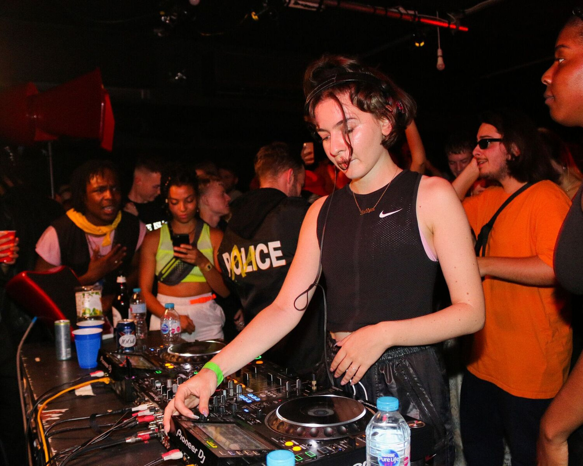 Photo of set Martha.