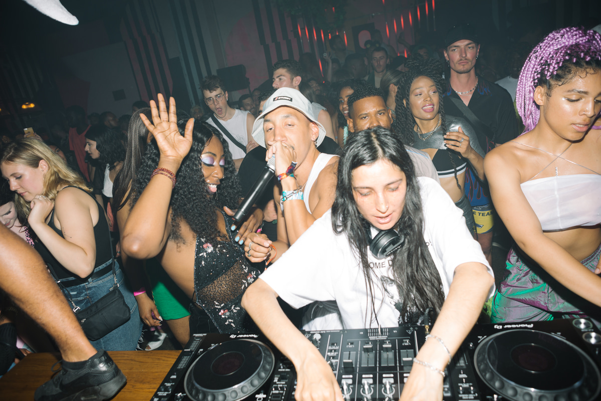 Photo of set Nino Brown b2b Sammy Rawal.