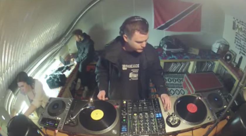 Photo of set Konx-om-pax.