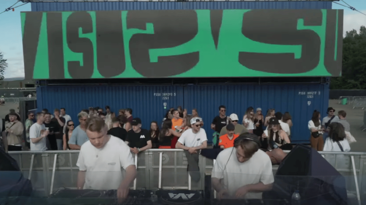 Photo of set Inside Moves.